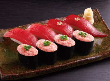 F303 マグロづくし