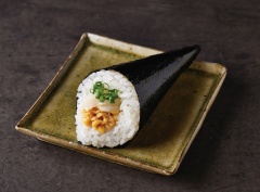 W321  イカ納豆手巻(ﾈｷﾞ有)