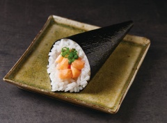 W329  トロサーモン手巻