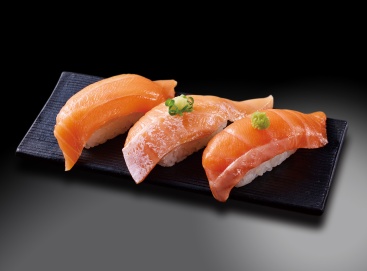 F277 サーモン3貫盛り