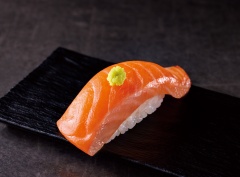 Y474 特選サーモン(1貫)