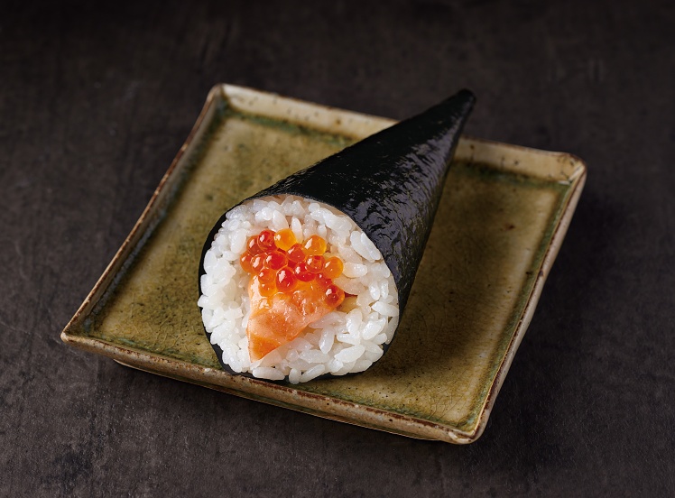 W391 特選サーモンイクラ手巻