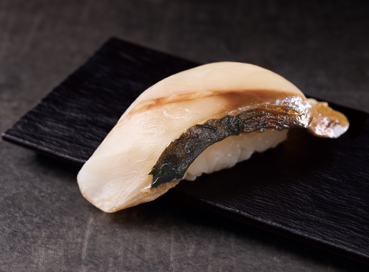 A525 トロ炙り塩サバ（1貫）