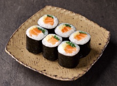 A533 トロサーモン巻