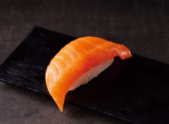 X140 大切りサーモン(1貫)