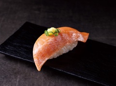 A729 トロサーモン(1貫)