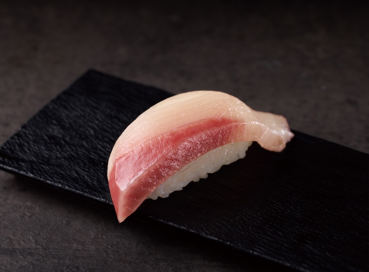 Y495 ハマチ(1貫)