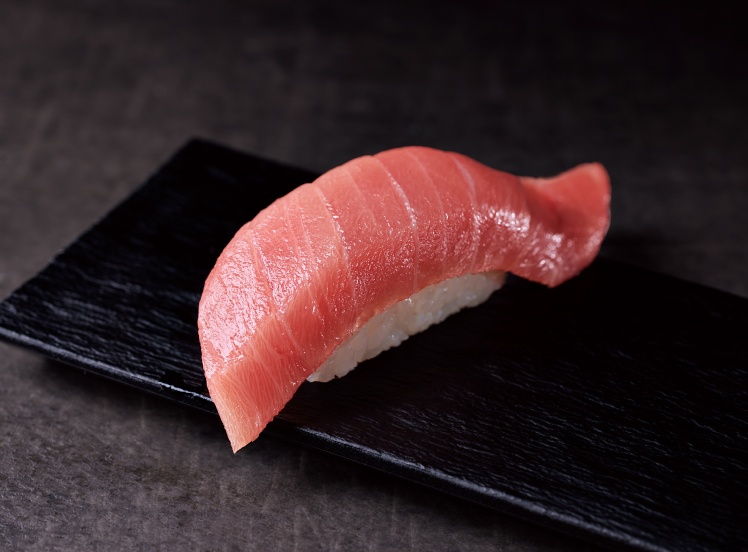 Y503 本マグロ中トロ(1貫)