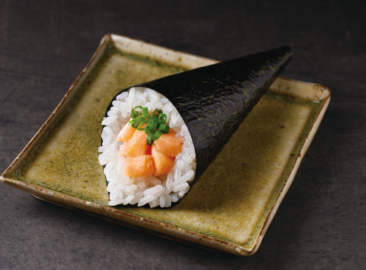 W418 トロサーモン手巻