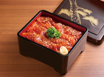 J174 胡麻だれマグロ重